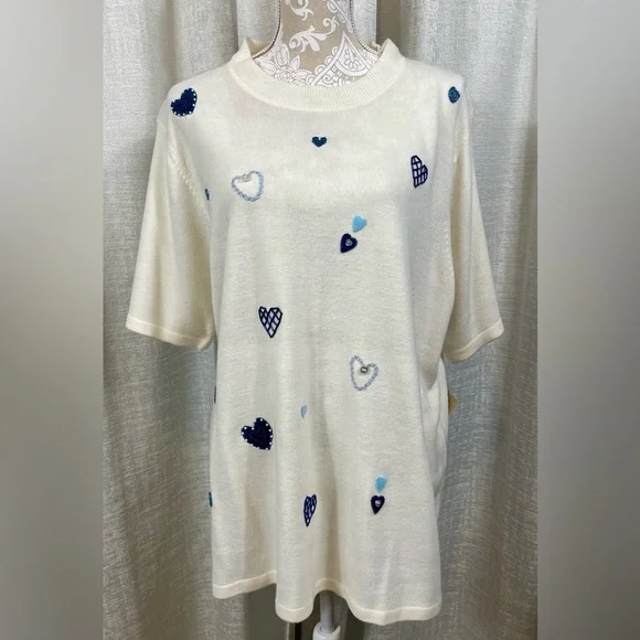 Teddi Woman Ivory Sweater with Blue Heart Embroidery – Size 2X - Picture 3 of 9